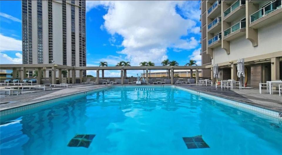 Ala Moana Hotel By Final Form Гонолулу Екстер'єр фото